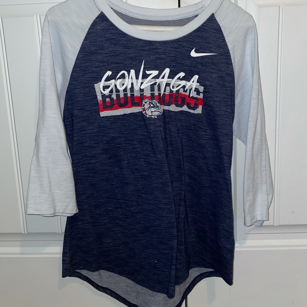 Quarter sleeve Nike Gonzaga shirt